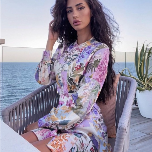LAST ONE! 🎉 GORGEOUS ZARA NWT Linen Floral Print Mini Dress BLOGGERS FAVORITE! - Picture 5 of 16